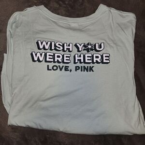 NWOT VS LONG SLEEVE TEE